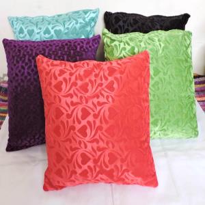 Embosed Velvet   Cushion Covers Stock