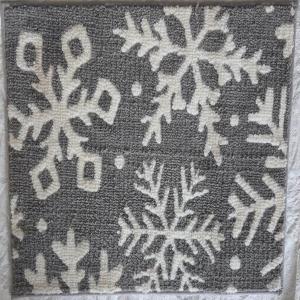 100% Micro Jacquard & Dobbie Designer Bathmat With Rubber Anti Skid Latex Backing