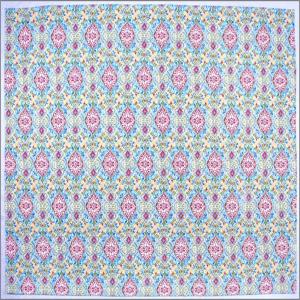 Printed Cotton Table Cloth with 8 Solid Napkin Set Stock