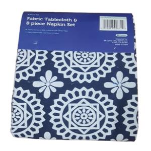 Printed Cotton Table Cloth with 8 Solid Napkin Set Stock