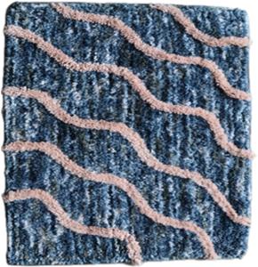 Tufted Bathmat Stock