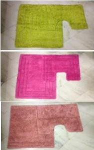 soft yarn reversible bath rugs 